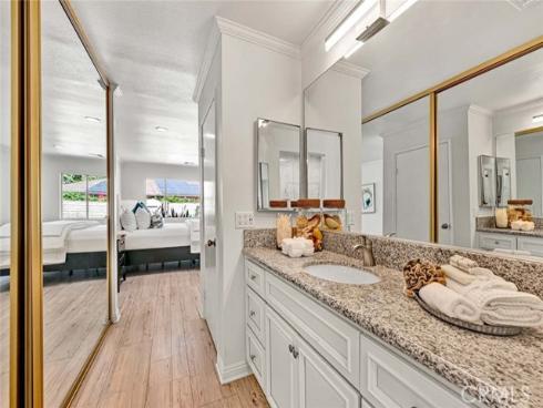 5 Carob , Irvine, CA