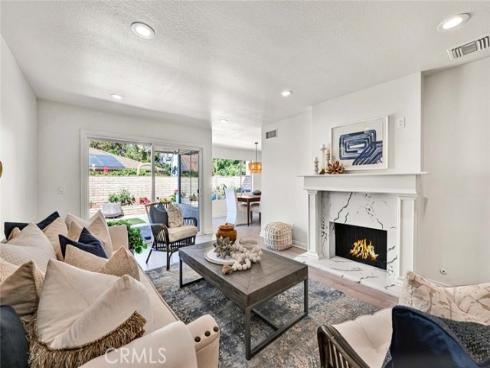 5 Carob , Irvine, CA