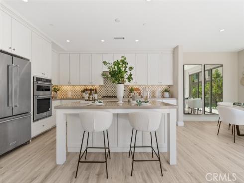 116  Tritone  , Irvine, CA