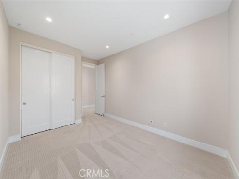 116  Tritone  , Irvine, CA
