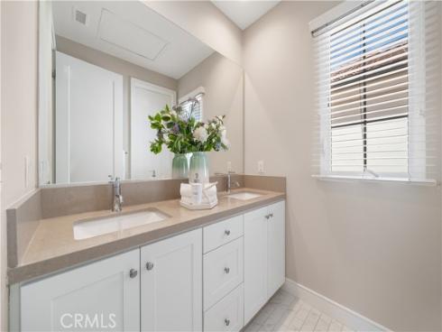 116  Tritone  , Irvine, CA