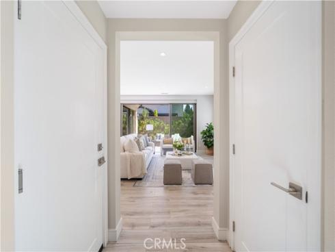116  Tritone  , Irvine, CA
