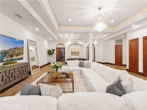 51 Echo , Irvine, CA