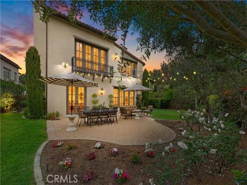 26 View Terrace , Irvine, CA