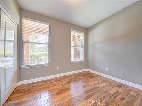 135  Pathway  , Irvine, CA