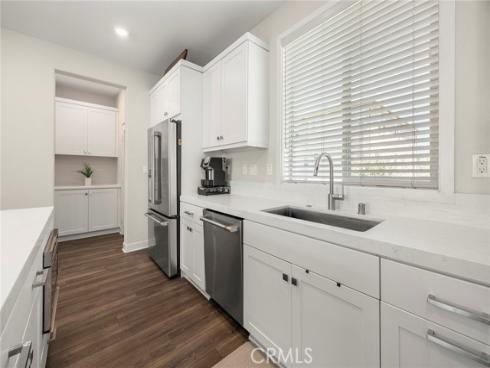 204  Keeper  , Irvine, CA