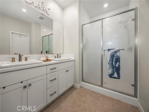 204  Keeper  , Irvine, CA