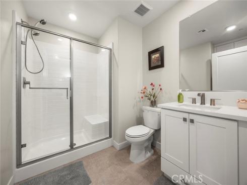 204  Keeper  , Irvine, CA