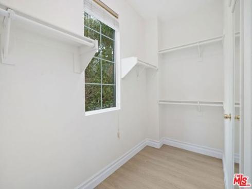 17  Mount Vernon  , Irvine, CA