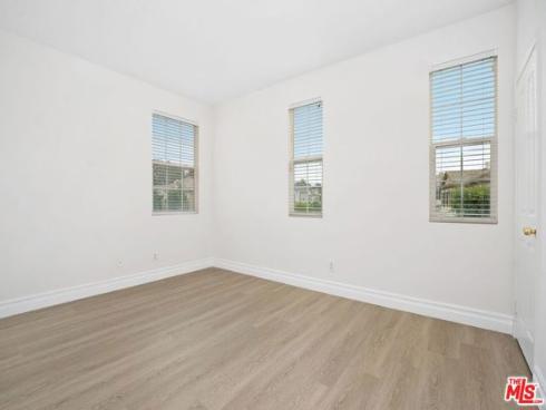 17  Mount Vernon  , Irvine, CA