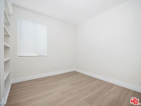 17  Mount Vernon  , Irvine, CA