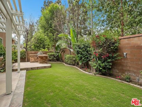 17  Mount Vernon  , Irvine, CA