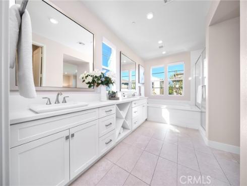 79 Pelican , Irvine, CA