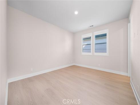79 Pelican , Irvine, CA