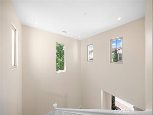 107 Overbrook , Irvine, CA