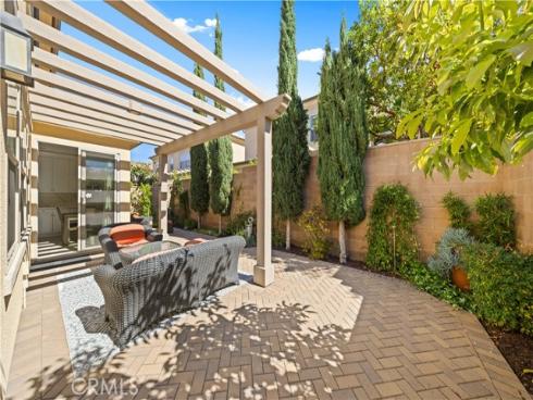 107 Overbrook , Irvine, CA