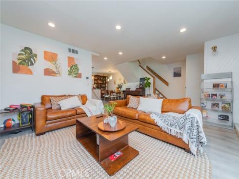 8 Deodar , Irvine, CA