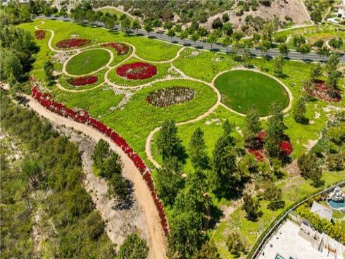 92 Interstellar , Irvine, CA