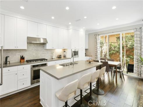 231  Rodeo  , Irvine, CA