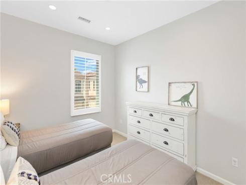 231  Rodeo  , Irvine, CA