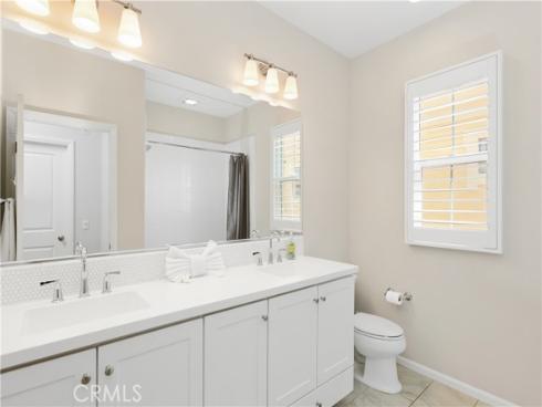 231  Rodeo  , Irvine, CA