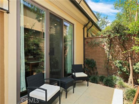 231  Rodeo  , Irvine, CA