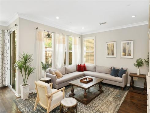 231  Rodeo  , Irvine, CA