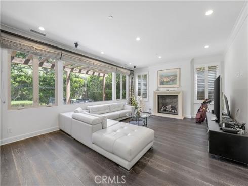 45  Triana  , Irvine, CA