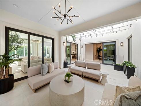 106 Coldwater , Irvine, CA
