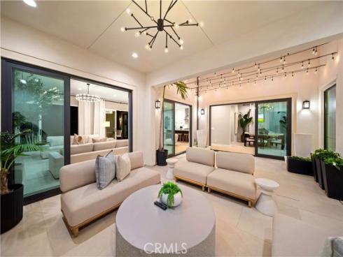 106 Coldwater , Irvine, CA