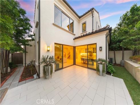 164 Villa Ridge , Irvine, CA
