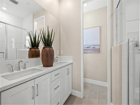 713 Sonia , Irvine, CA