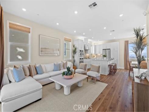 713 Sonia , Irvine, CA