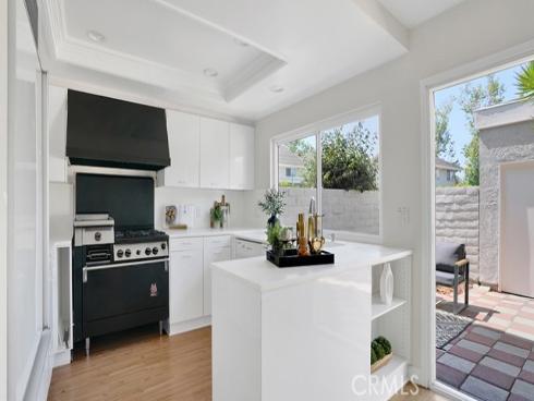2  Sunflower  , Irvine, CA