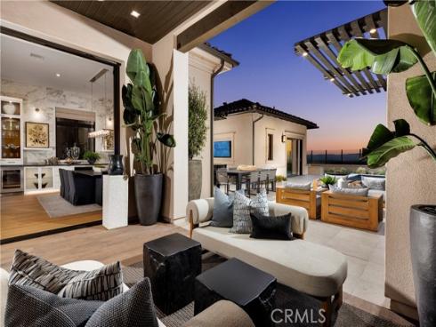 536 Sahara , Irvine, CA