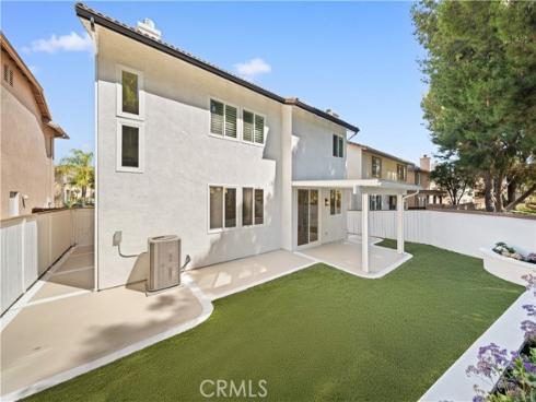 33  Winterfield   Road, Irvine, CA