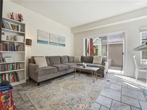 48 Monroe , Irvine, CA