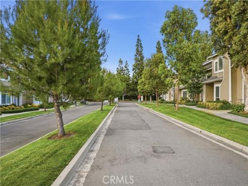 48 Monroe , Irvine, CA