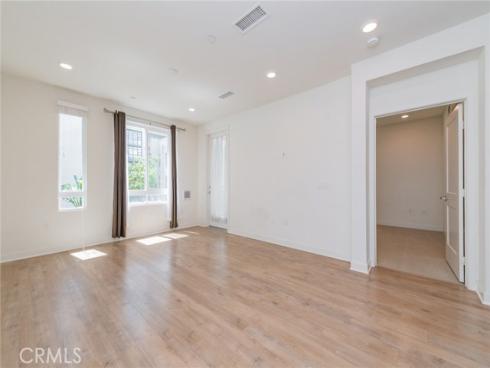 2414 Nolita , Irvine, CA