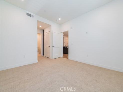 2414 Nolita , Irvine, CA