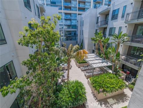 2414 Nolita , Irvine, CA