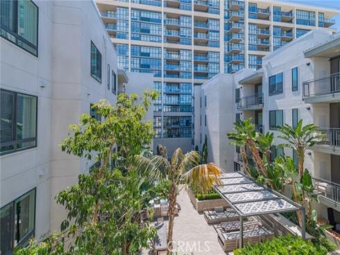 2414 Nolita , Irvine, CA