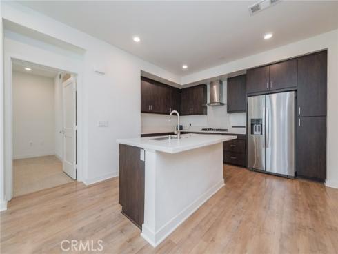 2414 Nolita , Irvine, CA
