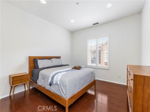 23  Poppy  , Irvine, CA
