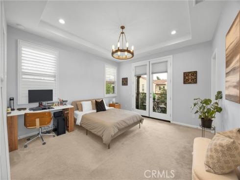 188  Excursion  , Irvine, CA