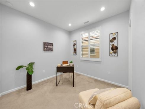 188  Excursion  , Irvine, CA