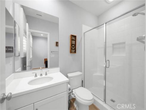 188  Excursion  , Irvine, CA
