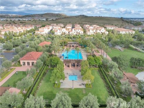 188  Excursion  , Irvine, CA