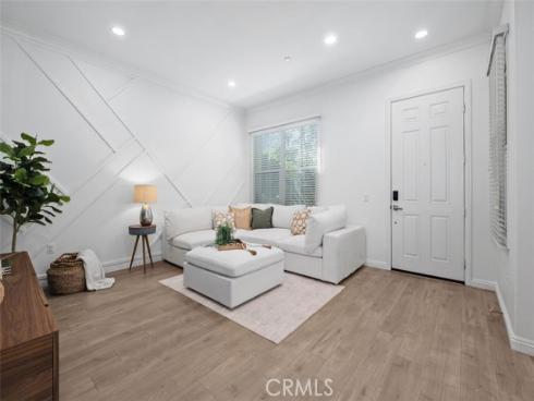102 Capricorn , Irvine, CA