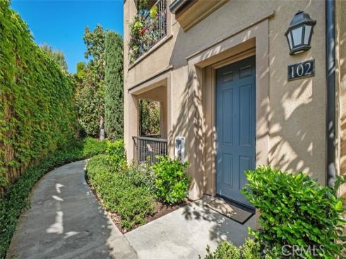 102 Capricorn , Irvine, CA